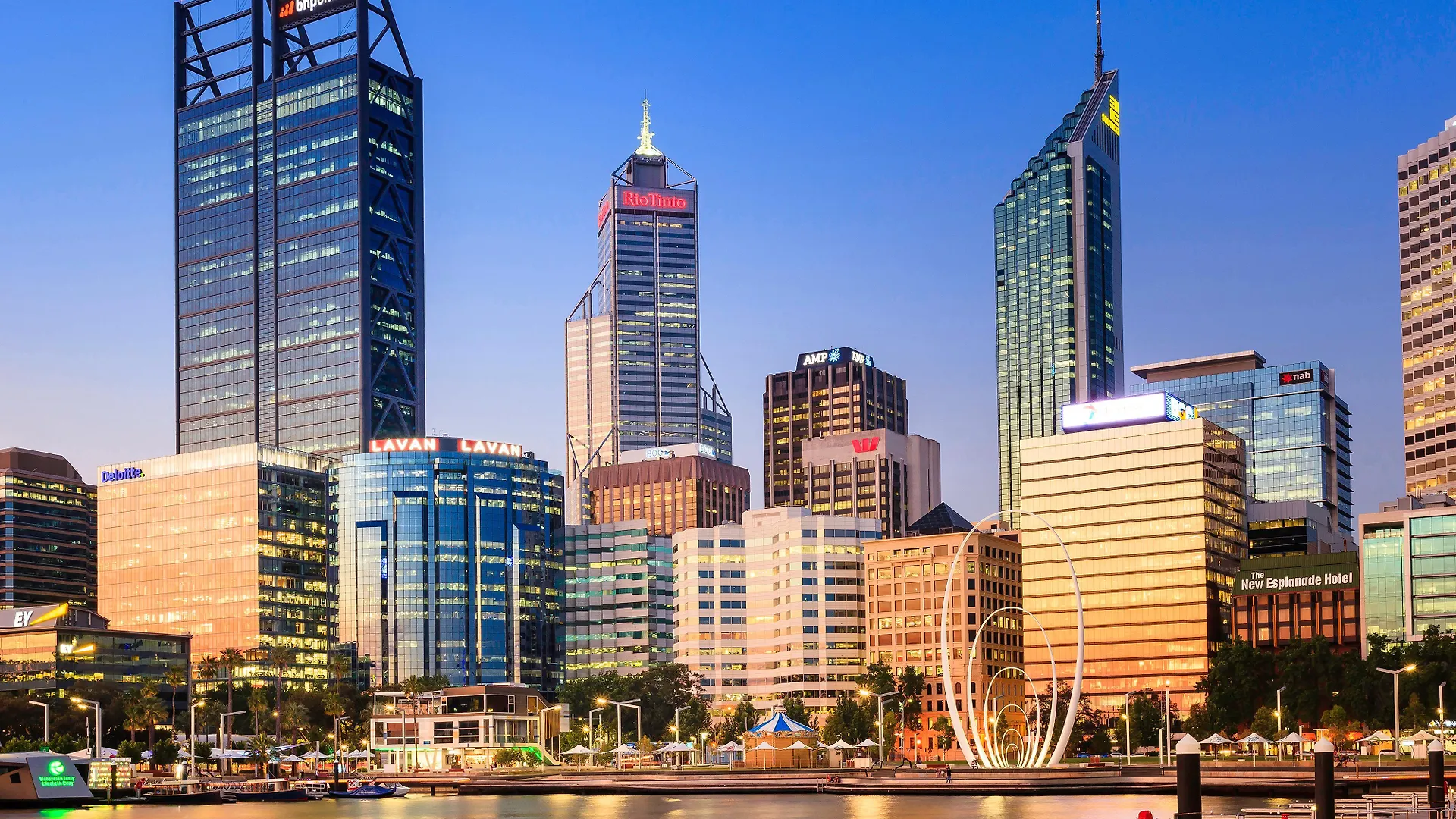 Crowne Plaza Perth By Ihg Hotel 4*,