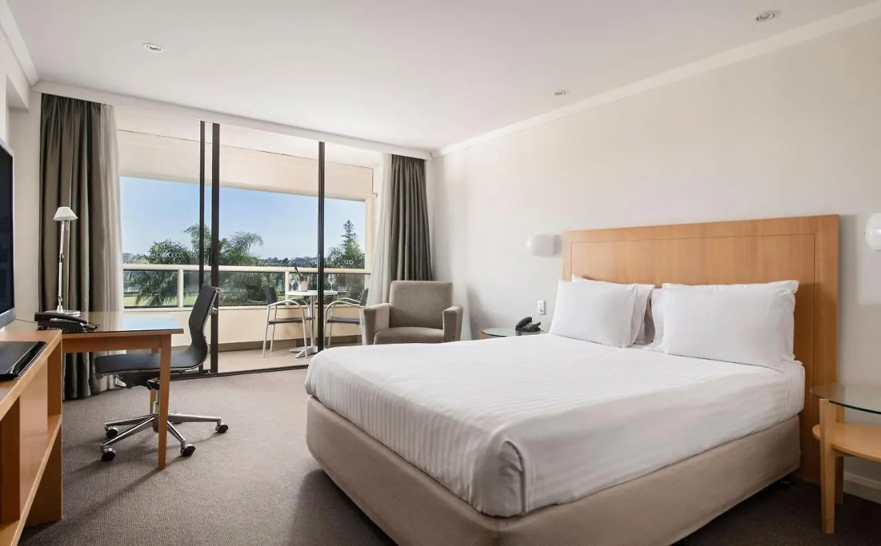 ****  Crowne Plaza Perth By Ihg Hotel Australia