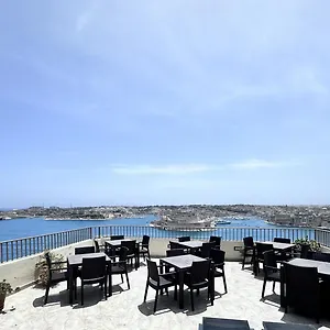 Grand Harbour Отель Валетта