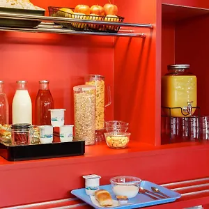 https://hotelf1-annemasse.hotels-rhonealpes.com