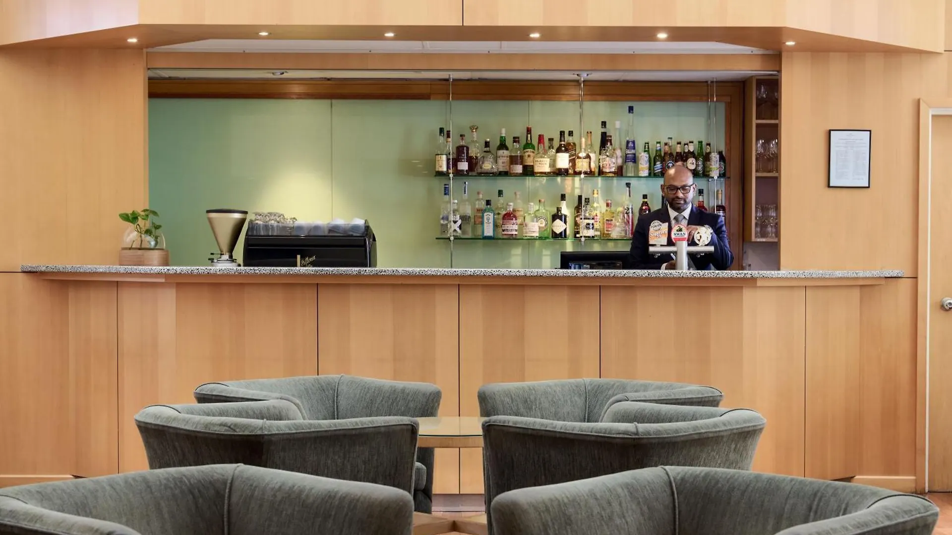 Crowne Plaza Perth By Ihg Hotel